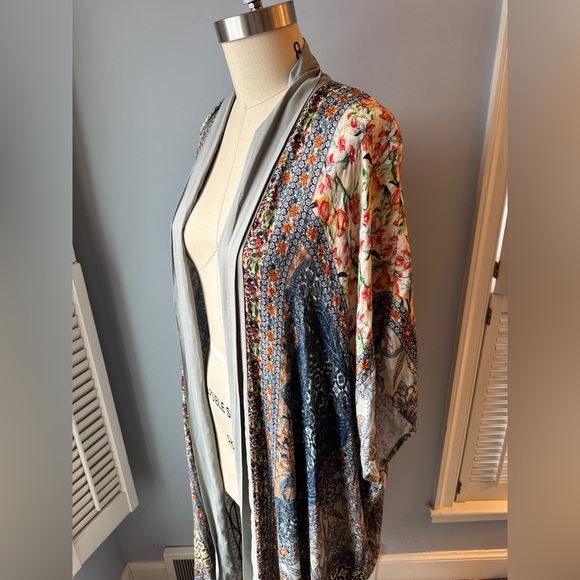 bl-nk Loviana Kimono Anthropologie - Picture 9 of 10